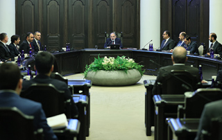 Le gouvernement prévoit de donner aux femmes la possibilité de passer le service militaire obligatoire sur une base volontaire 