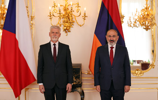 Rencontre entre le Premier ministre arménien et le Président de la République tchèque à Prague