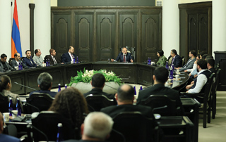 Government support will be continuous and strategic. The Prime Minister meets with the prize-winning athletes of the European and World championships that took place in April, 2023 