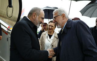 Le Premier ministre Pashinyan arrivé à Ankara