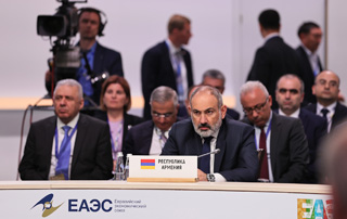L'Arménie met tout en œuvre pour promouvoir le développement des orientations "Nord-Sud" et "Est-Ouest": Premier ministre