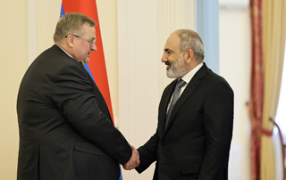 Le Premier ministre Pashinyan a reçu Alexei Overchuk