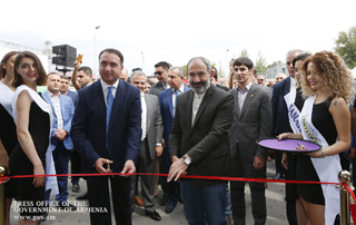 Премьер-министр ознакомился с деятельностью производственных предприятий Араратской области