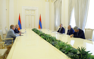 Le projet de création d'une branche de l'École hôtelière de Lausanne à Gyumri a été discuté avec le Premier ministre