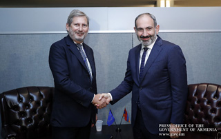 Nikol Pashinyan, Johannes Hahn discuss ways of expanding EU-Armenia cooperation