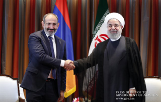 Nikol Pashinyan meets with Hassan Rouhani in New York