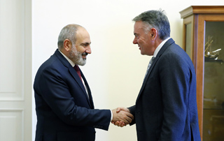 The Prime Minister receives the Director-General of the European Broadcasting Union