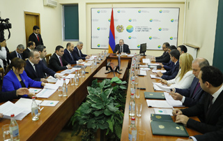 Ամեն ինչի հիմքում պետք է լինի տնտեսական տրամաբանությունը.  վարչապետին է ներկայացվել Շրջակա միջավայրի նախարարության 2023 թ. գործունեության հաշվետվությունը