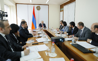 Activity report 2023 of the Higher Education and Science Committee presented to the Prime Minister