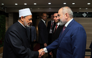 Prime Minister Pashinyan meets with the Grand Imam of Al-Azhar, Ahmed Mohamed Ahmed El-Tayeb