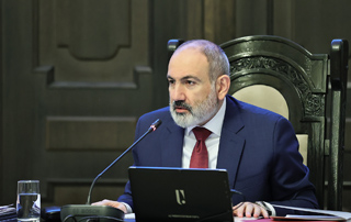 Премьер-министр коснулся принятой Европейским парламентом резолюции о более тесных связях между ЕС и Арменией и необходимости мирного соглашения между Азербайджаном и Арменией