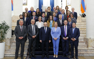 The Prime Minister receives the members of the Political and Security Committee of the Council of the European Union 