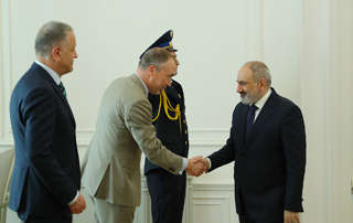 Премьер-министр Пашинян принял Тойво Клаара