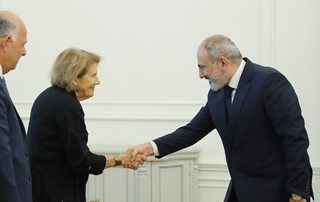 Վարչապետն ընդունել է Ամերիկայի հայկական համագումարի ղեկավարությանը