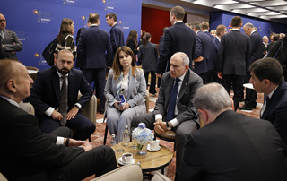 La rencontre entre Nikol Pashinyan et Ilham Aliyev a eu lieu à Tirana