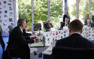 Վարչապետը մասնակցել է «Ապահովելով Եվրոպայի անվտանգությունը և ամրապնդելով ժողովրդավարական դիմադրողականությունը» թեմայով քննարկմանը