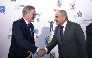 Նիկոլ Փաշինյանը և Պետր Ֆիալան քննարկել են Հայաստանի և Չեխիայի միջև հարաբերությունների հետագա զարգացմանը վերաբերող հարցեր