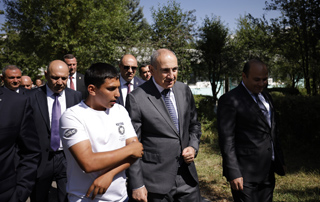 Prime Minister visits Kotayk branch of SOS Children’s Villages