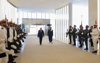 The Prime Minister arrives in UAE