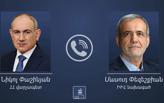 Nikol Pashinyan holds telephone conversation with Masoud Pezeshkian
