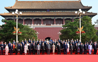 The Prime Minister and his wife participate in the ceremonial parade dedicated to the 80th anniversary of the end of World War II in Beijing