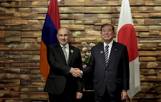 Nikol Pashinyan et Shigeru Ishiba ont discuté des mesures futures visant à développer davantage la coopération entre l’Arménie et le Japon