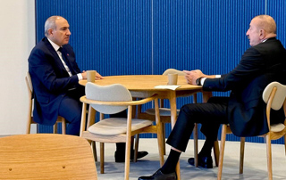 Rencontre entre Nikol Pashinyan et Ilham Aliyev à Copenhague
