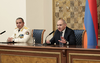 The Prime Minister attends ceremonial session dedicated to Investigative Committee Officer’s Day