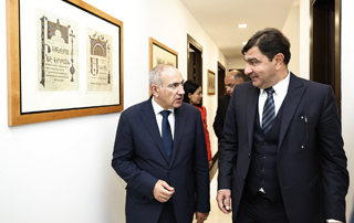 The Prime Minister visits the Embassy of the Republic of Armenia to the Holy See
