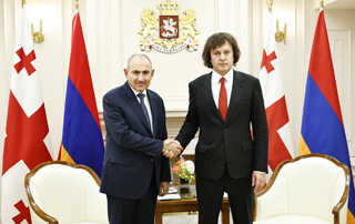 Armenian, Georgian PMs meet in Tbilisi
