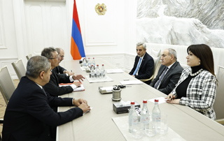 The Prime Minister receives Members of the International Coordination Council for Armenian Culture and Arts