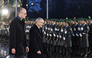 Никол Пашинян и Фридрих Мерц обсудили ряд вопросов дальнейшего развития сотрудничества между Арменией и Германией