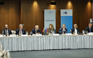 Prime Minister Pashinyan meets with a group of German businessmen and representatives of economic associations