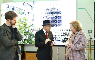 Prime Minister visits EUREF Campus Berlin science and technology center