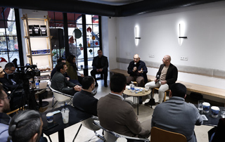 Премьер-министр провел неформальную встречу с группой представителей технологического, научного и образовательного сфер