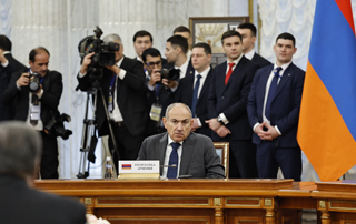 Վարչապետը մասնակցել է ԱՊՀ ոչ պաշտոնական գագաթնաժողովին, գործընկերների հետ շրջայց կատարել &laquo;Էրմիտաժ&raquo;-ում