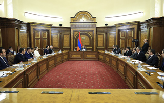 Քննարկվել են &laquo;Երևան քաղաքում տեղական ինքնակառավարման մասին&raquo; օրենքում և հարակից այլ օրենքներում փոփոխություններ կատարելու նախագծերը