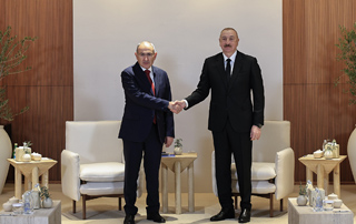 Prime Minister of Armenia, President of Azerbaijan meet in Abu Dhabi