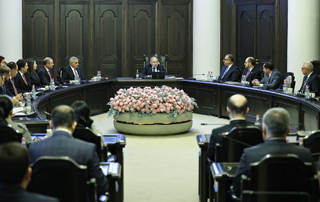 The formation of a favorable tax environment for the development of the jewelry industry will be promoted