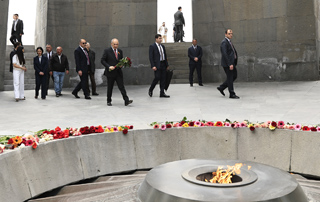 Le Premier ministre s&rsquo;est rendu au M&eacute;morial des victimes du g&eacute;nocide arm&eacute;nien pour prendre connaissance des travaux de r&eacute;novation