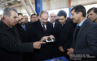 Никол Пашинян в Ванадзоре принял участие в открытии завода по производству композитных газовых баллонов