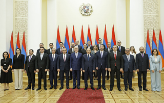 Swearing-in Ceremony of Government members takes place