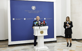 Prime Minister Nikol Pashinyan answers journalists' questions