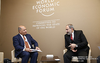 ЕБРР готов оказать поддержку правительству Армении в проведении реформ: Никол Пашинян встретился с Сума Чакрабарти