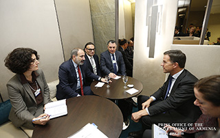 Nikol Pashinyan et Mark Rutte ont discuté des  perspectives de développement des liens économiques entre l'Arménie et les Pays-Bas