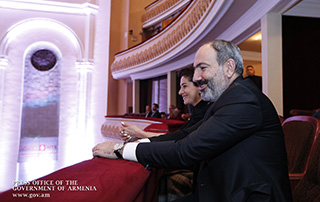 Никол Пашинян и Анна Акопян присутствовали на концерте Национального филармонического оркестра Армении