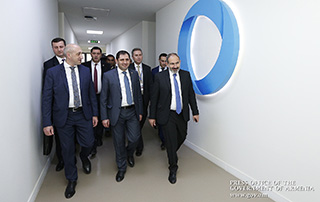 Divers projets d'investissement ont été présentés lors du Forum de Vanadzor; Le Premier ministre a visité le centre  technologique