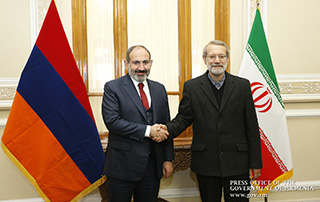 Никол Пашинян встретился с председателем Меджлиса Ирана Али Лариджани