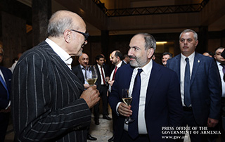 Le Premier ministre a discuté des questions  de relations économiques avec les entrepreneurs  arméno-belges 
