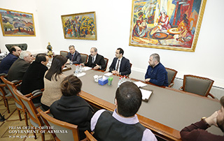 “We must all act in the logic of law” - PM receives National Academic Opera and Ballet Theater staff